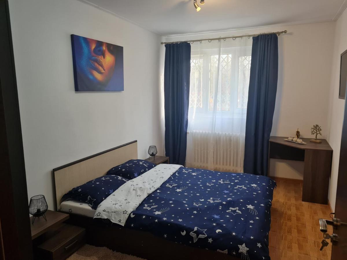 Two Parc Ior Apartament *